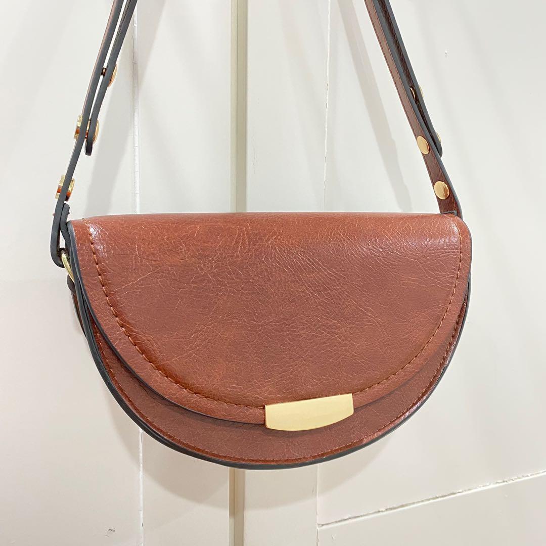Mango sales saddle bag