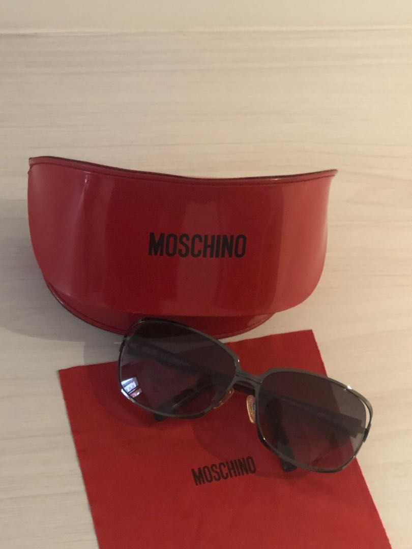 moschino sunglasses red