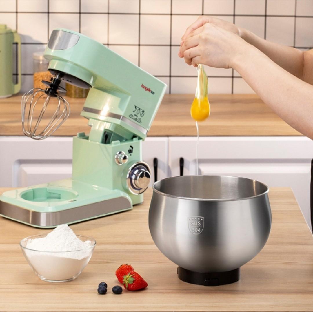 Multi-Function Stand Mixer (Category: Coffee Machines & Makers) located in Singapore. Submitted by redelicious (Listing ID 1096761881, Image 6). Description: pre-order Multi-function mixer 5.5L.