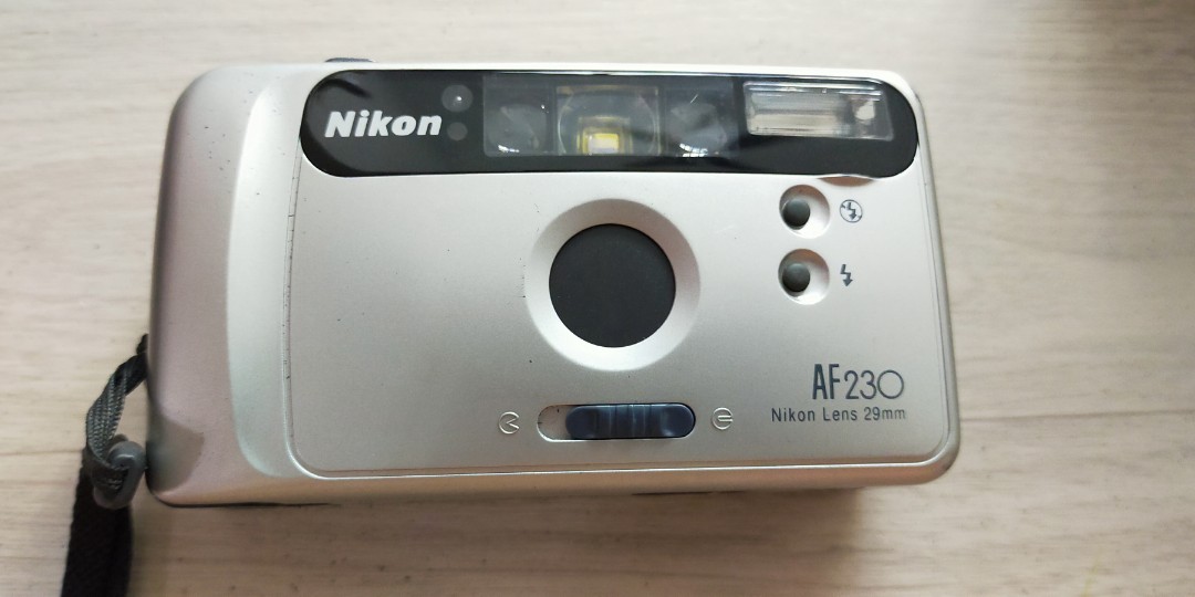 nikon af230 review