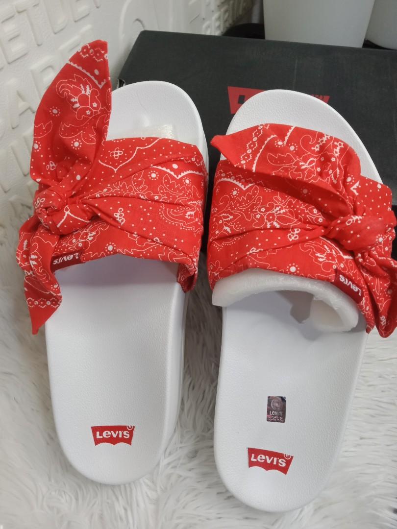 Claquette levis bandana sales