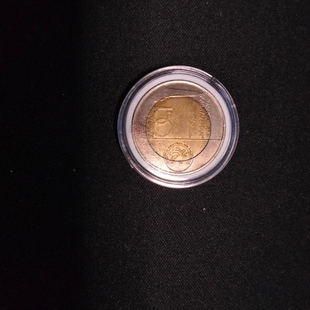 Philippine Commemorative Coin Andres Bonifacio (Category: Currency) located in Quezon City. Submitted by dplgm (Listing ID 1096849980, Image 2). Description: 2013 issue Commemorative Coin featuring Andres Bonifacio.