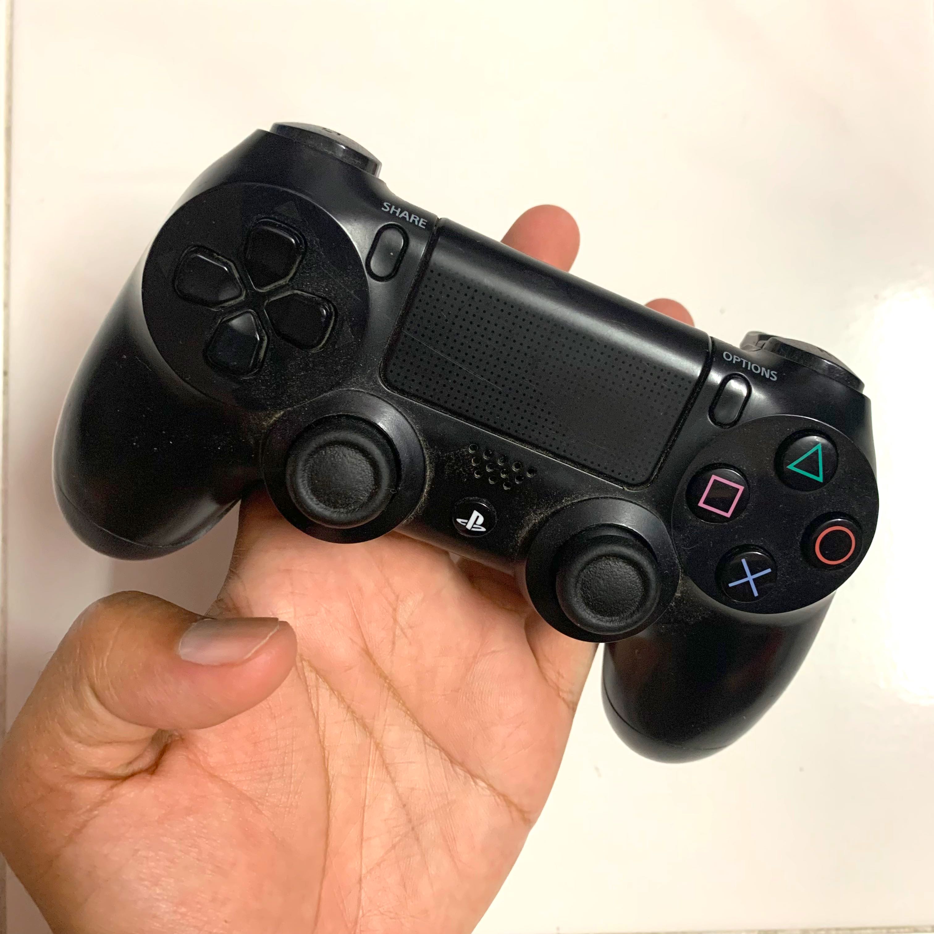Ps4 with controller for sale deals