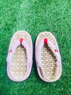Sandal jepang 1,5 - 2 Y