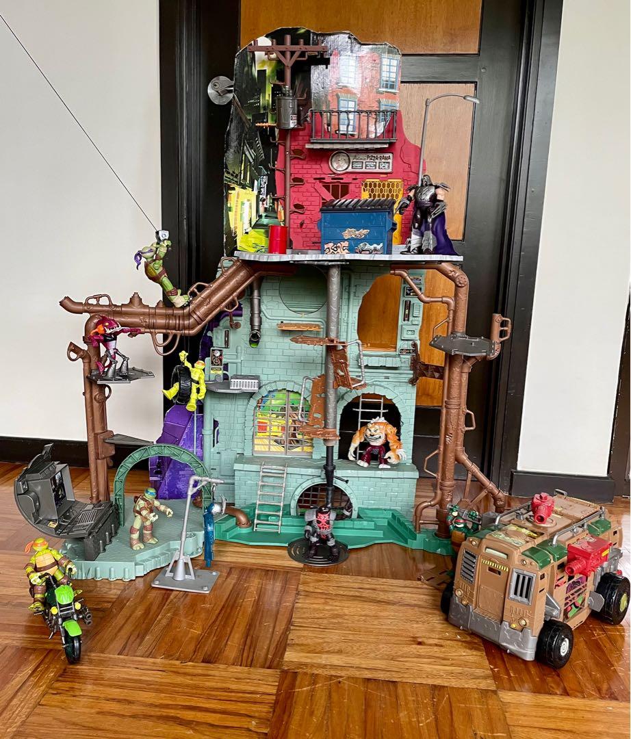 Ninja turtle hot sale hideout toy