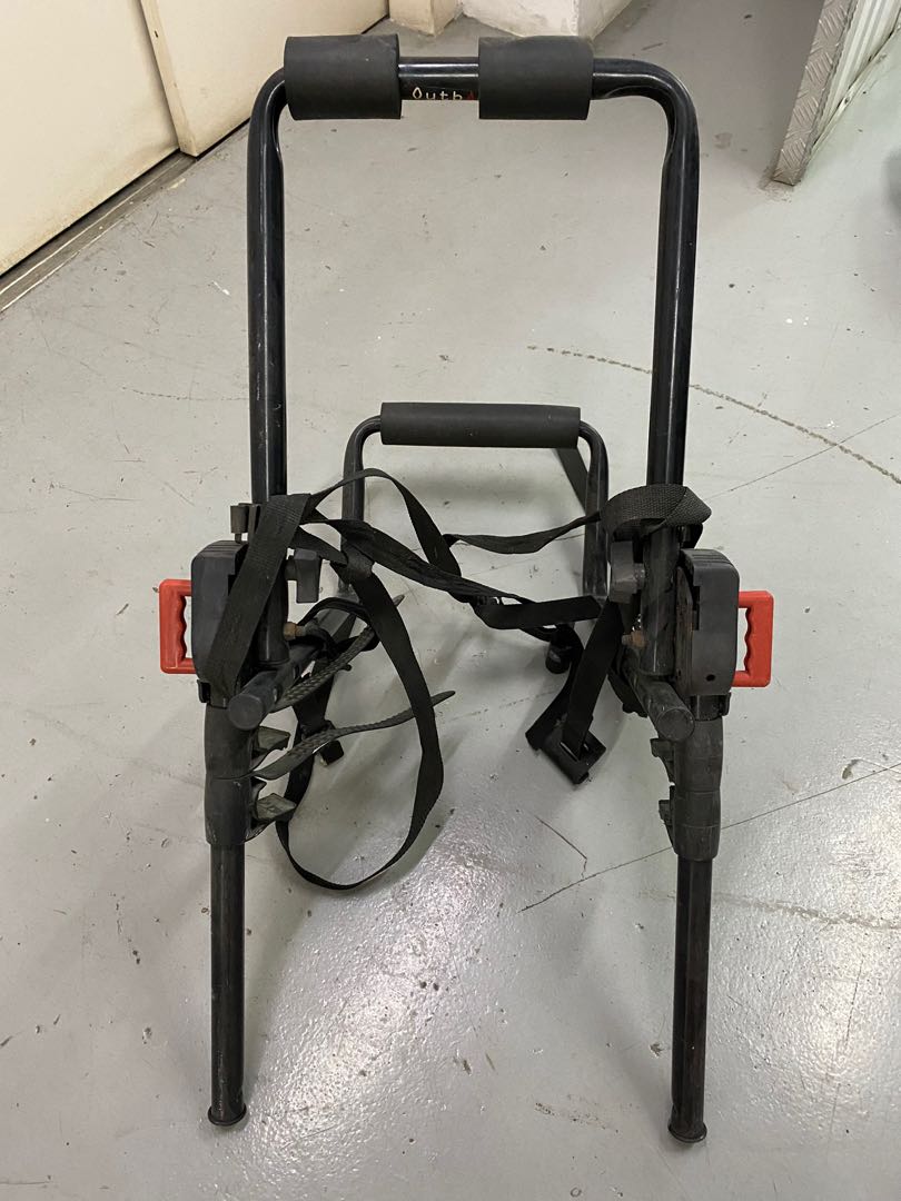 The rear of car bike carrier, Sports Equipment, Other Sports Equipment