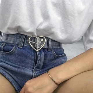 (Category: ) located in . Submitted by nutellatte (Listing ID 1096725794, Image 1). Description: .