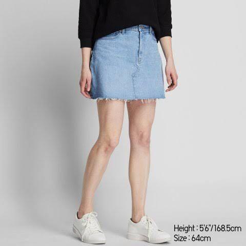 Uniqlo denim hot sale mini skirt