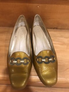 (Category: ) located in . Submitted by theclosetpurger (Listing ID 1096817739, Image 1). Description: .