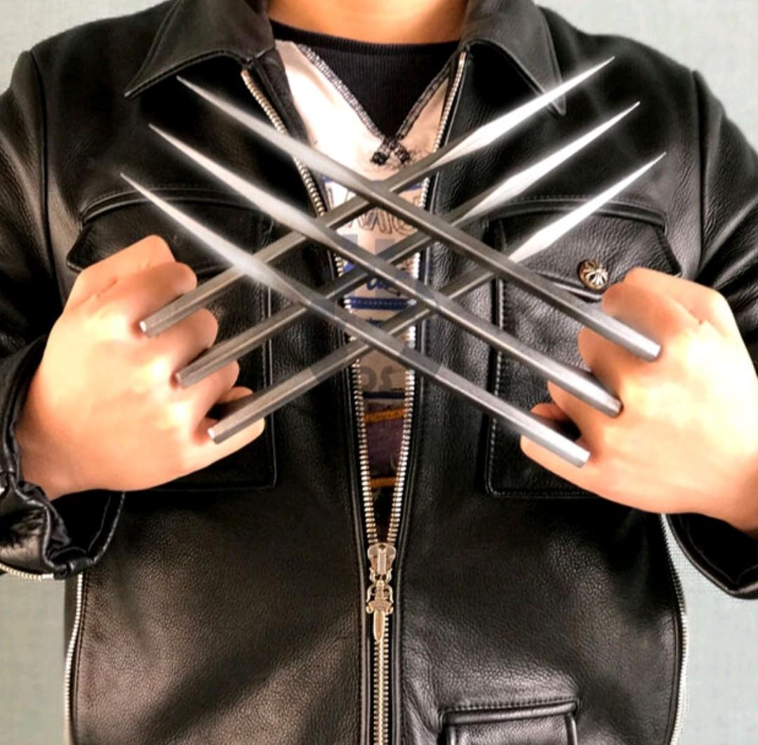 Wolverine Claw Cosplay PVC Hard Plastic (Category: Action & Battle Toys) located in Caloocan City. Submitted by guitarsandcosplayph (Listing ID 1096822949, Image 2). Description: X- Men Wolverine Claw Cosplay Movie Props Collection Material PVC hard Plastic Brand new Price 1k Delivery charge lalamove Lbc padala.