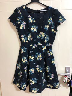 （分類：）位於 。 由 nvalo 提交（商品編號 1097070556，圖片 1）。簡介： 。