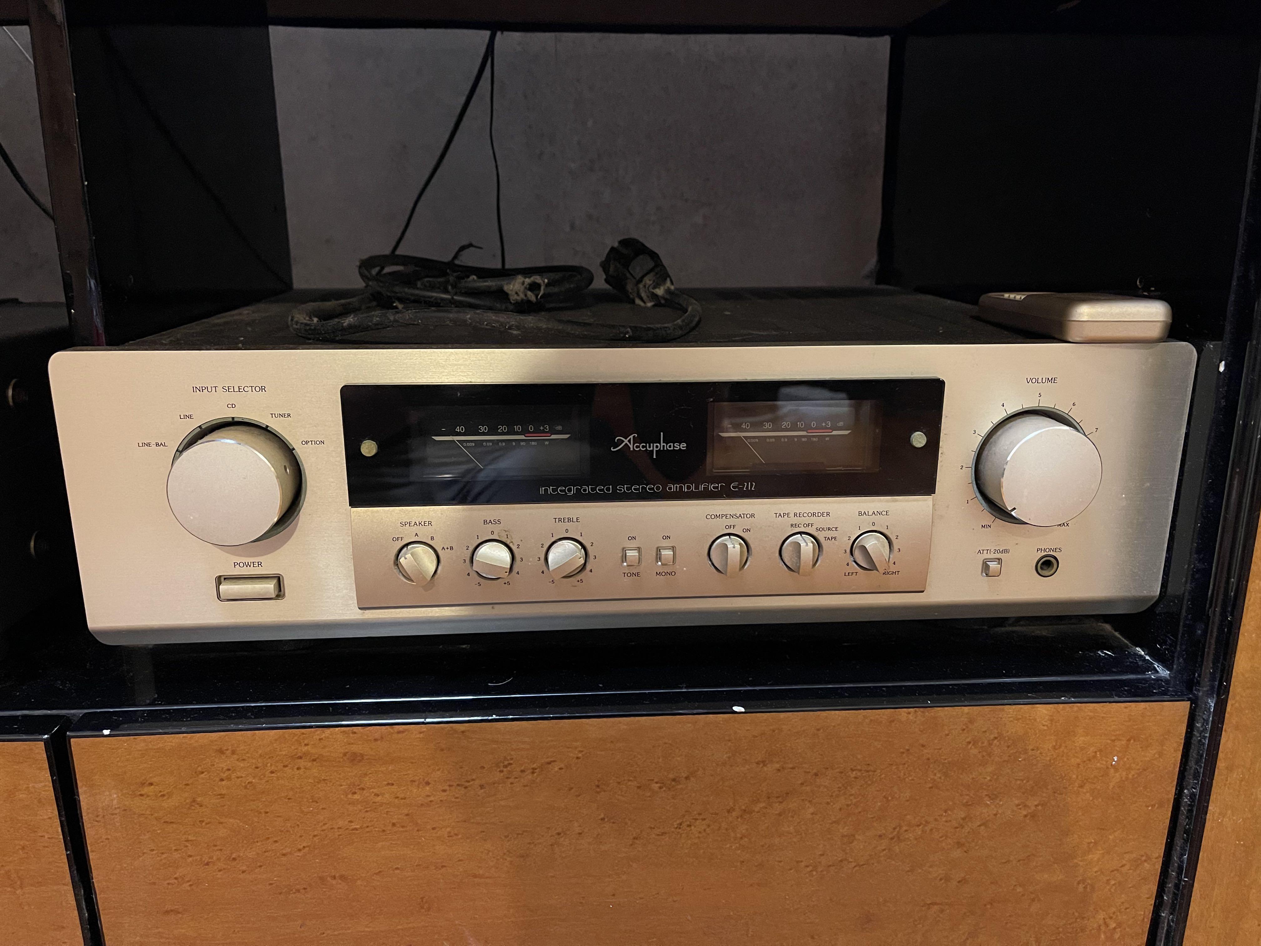 Accuphase PRO 2 (PA機器)-