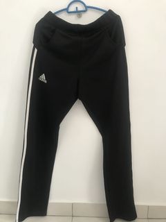 (Category: ) located in . Submitted by sabbypreloved (Listing ID 1096917839, Image 1). Description: .