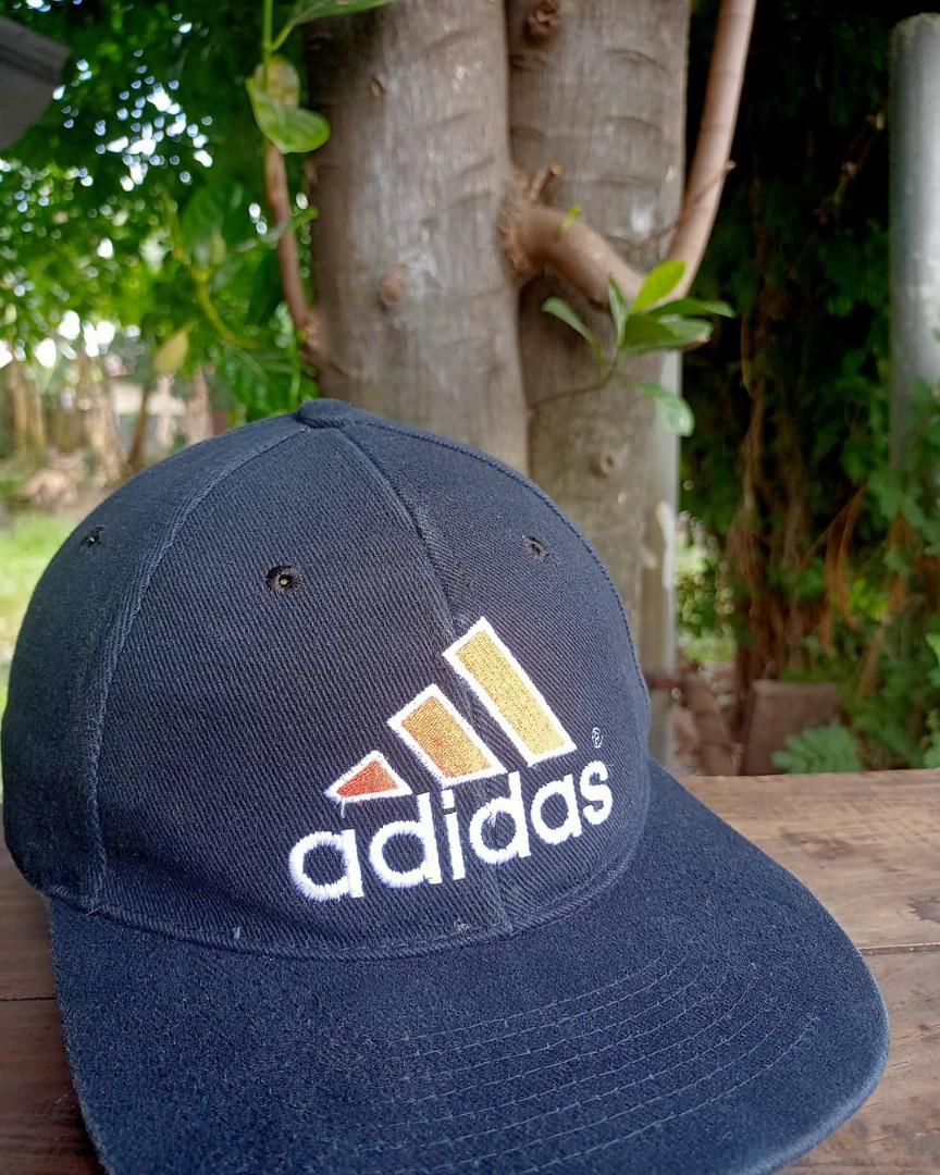 Adidas vintage hat, Fesyen Pria 