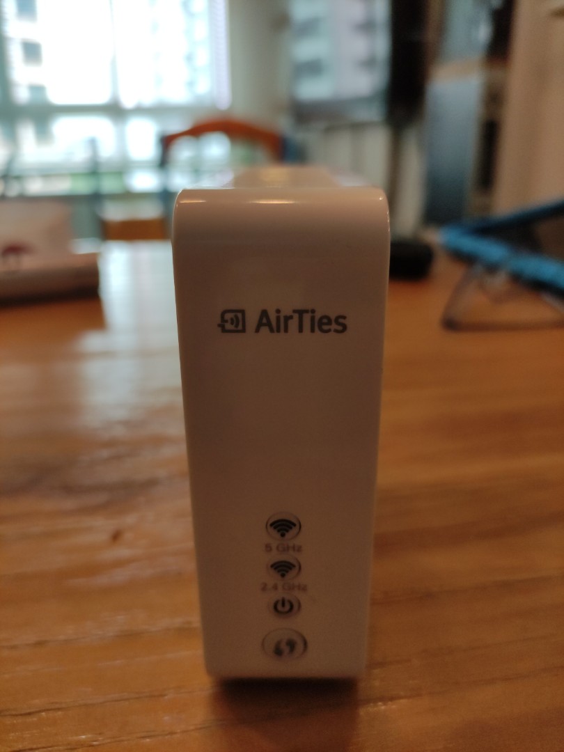 Airties 4930 Wifi Mesh Extender, Computers & Tech, Office & Business