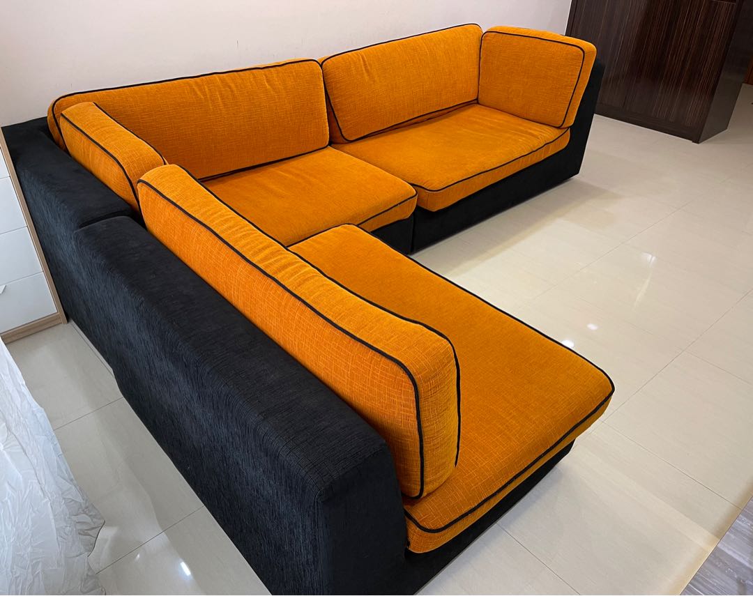 SoFa (ARM BrAnD) LShApE FoR SaLe!!!, Furniture & Home Living