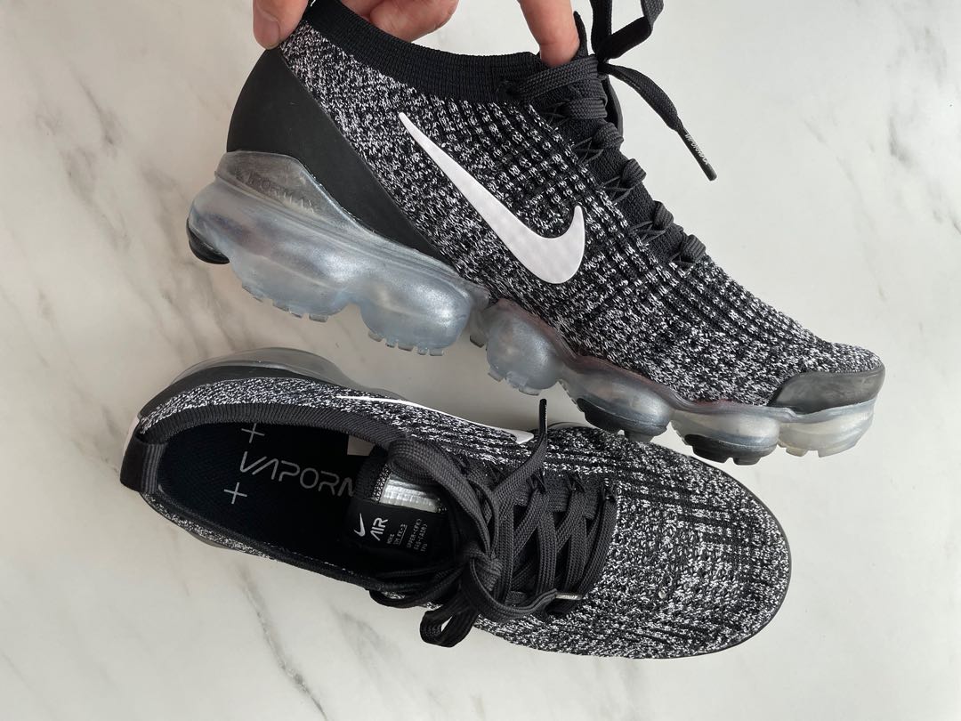 Authentic shop nike vapormax