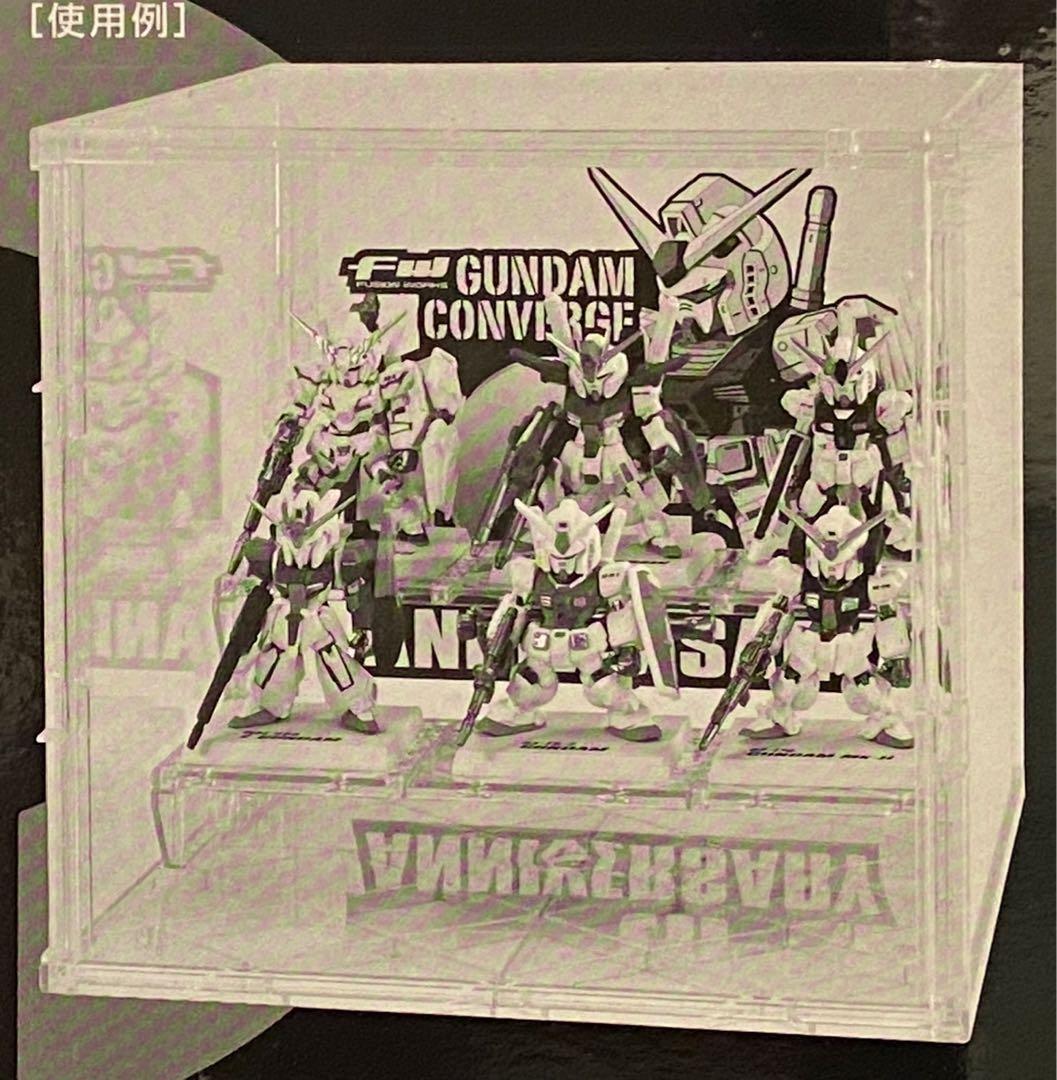 BANDAI FW GUNDAM CONVERGE 10 周年- MEMORIAL PLATE 展示相連