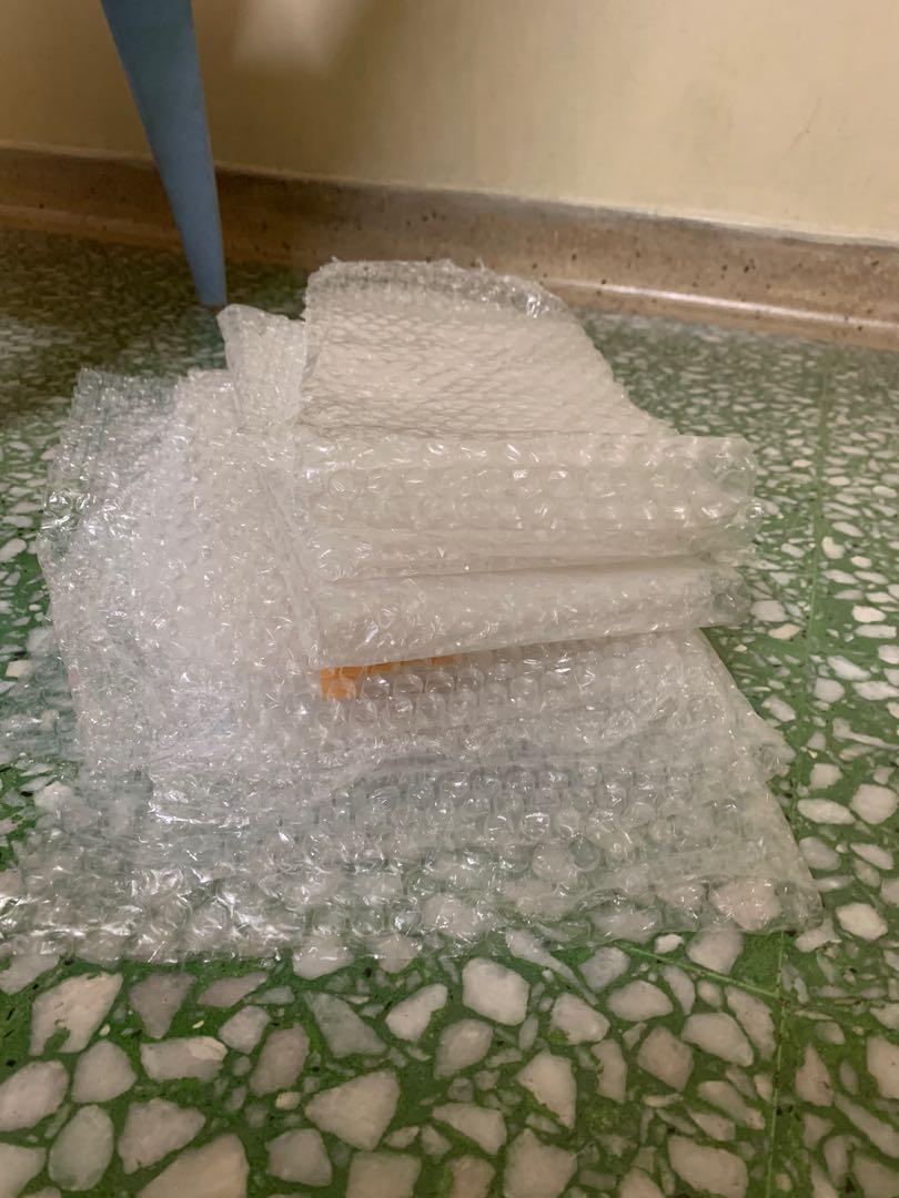 Bubble wrap, Furniture & Home Living, Bedding & Towels on Carousell