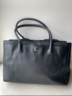 （分類：）位於 。 由 cwsusanna 提交（商品編號 1096924587，圖片 1）。簡介： 。