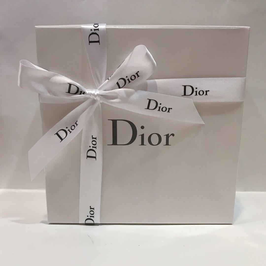 Christian Dior round vanity case pouch bag gift box, Luxury, Bags ...