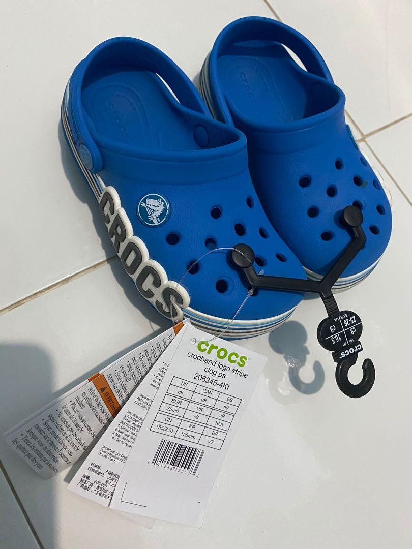 crocs with stripe