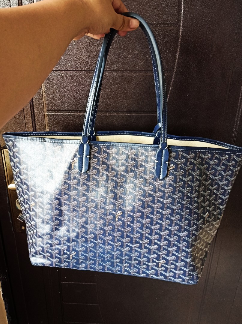 Goyard, Luxury, Bags & Wallets on Carousell