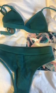 (Category: ) located in . Submitted by mastrellaa (Listing ID 1096946348, Image 1). Description: .
