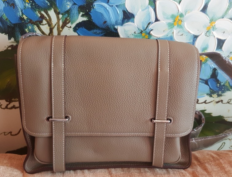Hermes steve messenger hotsell bag