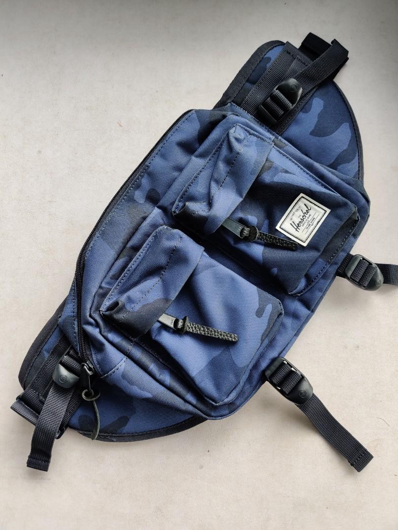 Herschel eighteen hip best sale pack
