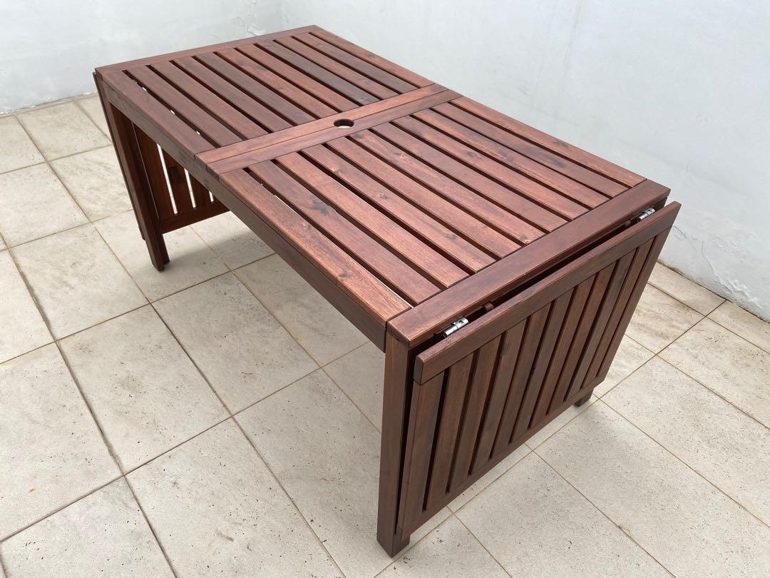 Ikea Applaro Extendable Outdoor Table with 4 Applaro chairs and tarp