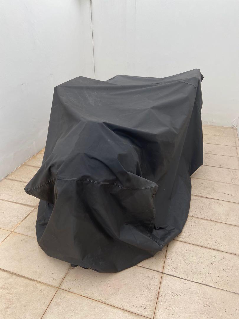 Ikea Applaro Extendable Outdoor Table with 4 Applaro chairs and tarp