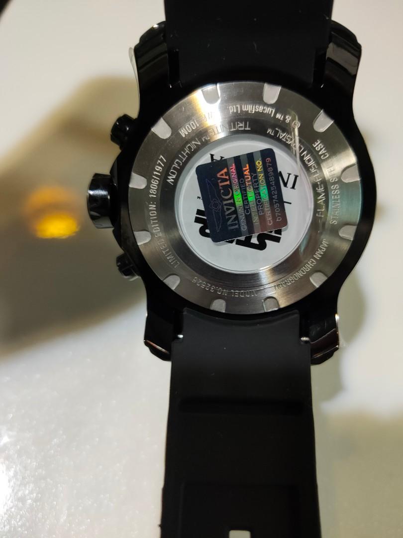 Invicta 32526 top