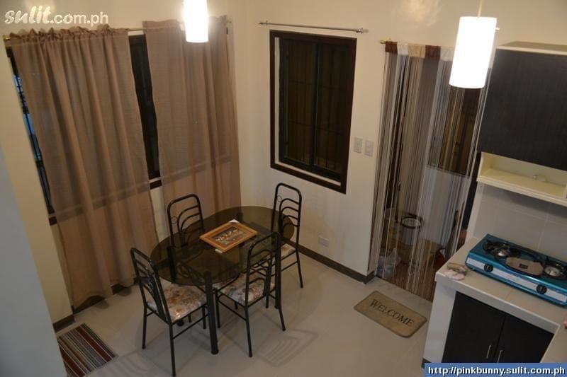 LADY BEDSPACE IN MANILA (Category: Room Rentals) located in Mandaluyong City. Submitted by bunnyph (Listing ID 1096988948, Image 3). Description: ❗️Bed Space for rent- for ladies only ❗️Wifi - add 100/ month only LOCATION 🔸Arellano St., Pureza, Sta. Mesa, Manila 🔸Near PUP and EARIST. 1-jeep ride to University Belt 🔸1-jeepney ride to Recto, Divisoria, Quiapo, Cubao, Pasig Areas 🔸1 ride away to malls SM Sta. Mesa, SM Megamall, Gateway, Robinson