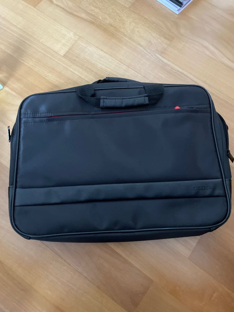 Lenovo Thinkpad Carrying Case, Men's Fashion, Bags, Briefcases on Carousell