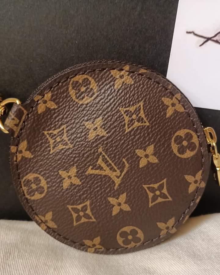 AUTH LV ROUND COIN PURSE MONOGRAM, Luxury, Bags & Wallets on Carousell