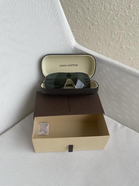 Louis Vuitton The Party Mask Sunglasses - Silver Sunglasses, Accessories -  LOU222485