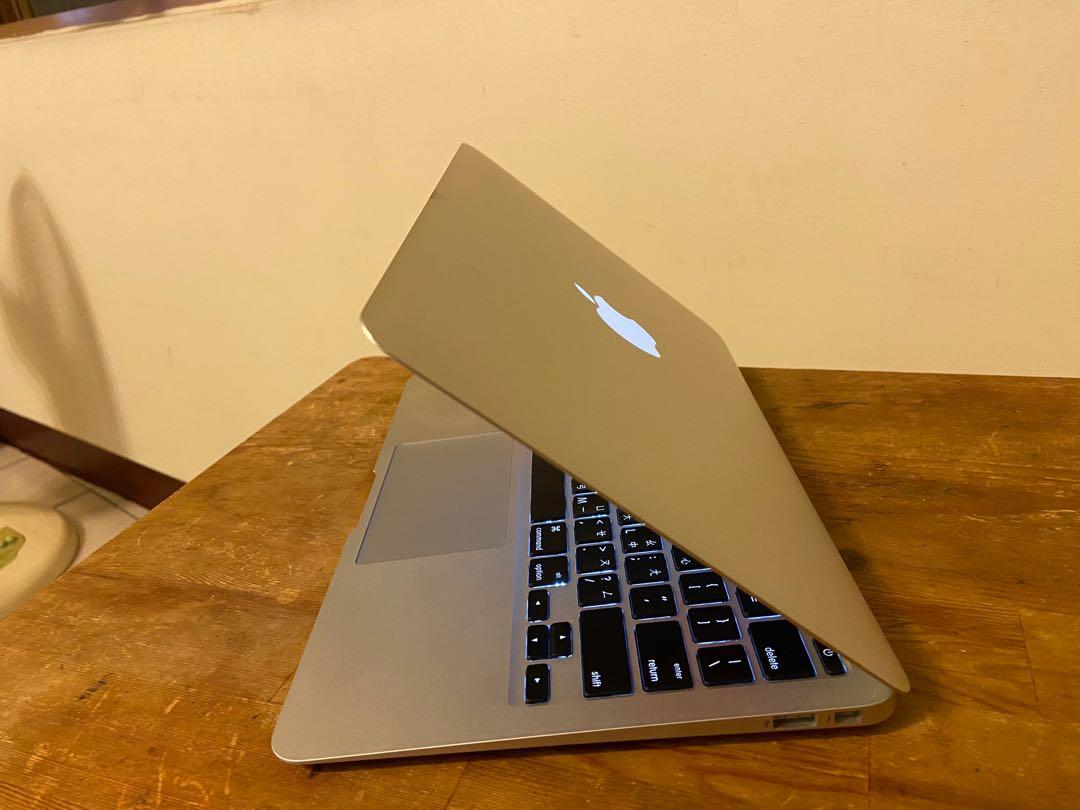 MacBook Air A1465 11.6吋4G 128GB, 電腦及科技產品, 桌上電腦或筆記型