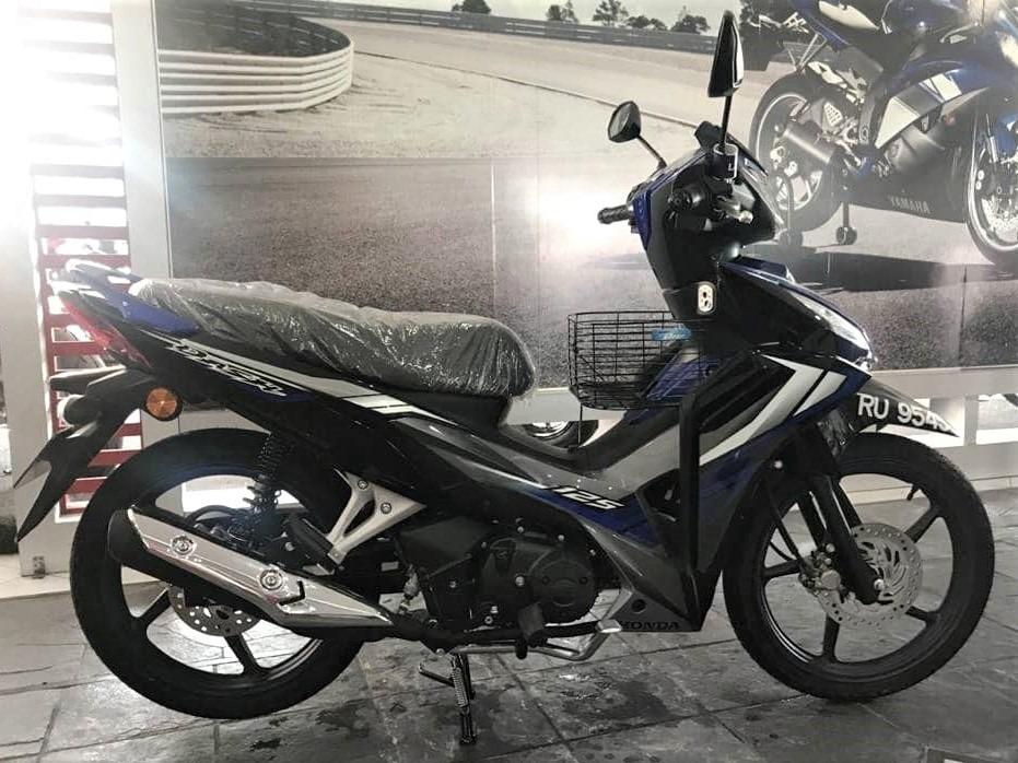 Motor Interchange Honda Dash Double Disc, Motorbikes on Carousell