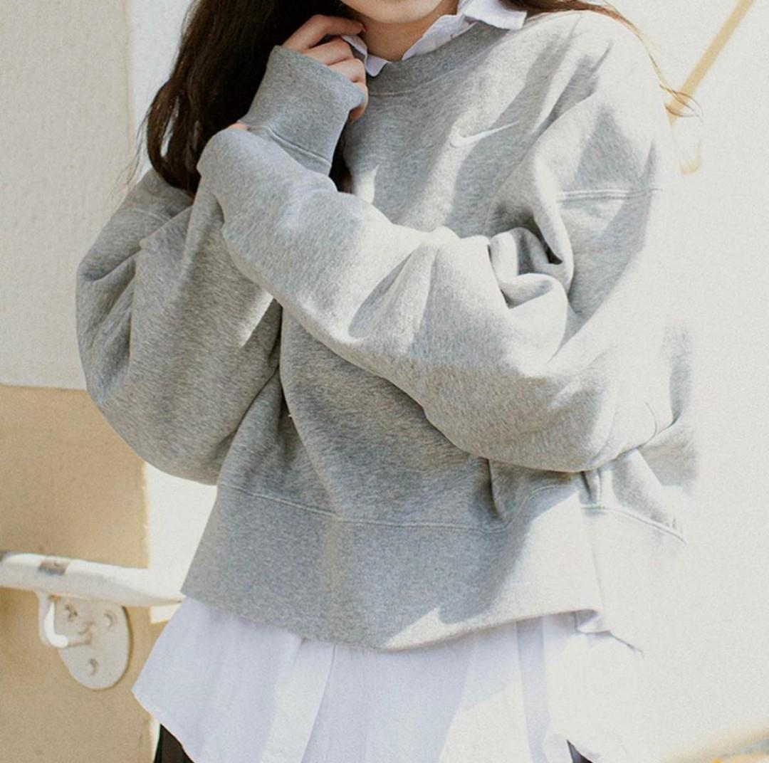 nike pullover oatmeal