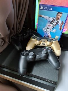 (Category: ) located in . Submitted by lolo90 (Listing ID 1097014229, Image 1). Description: .