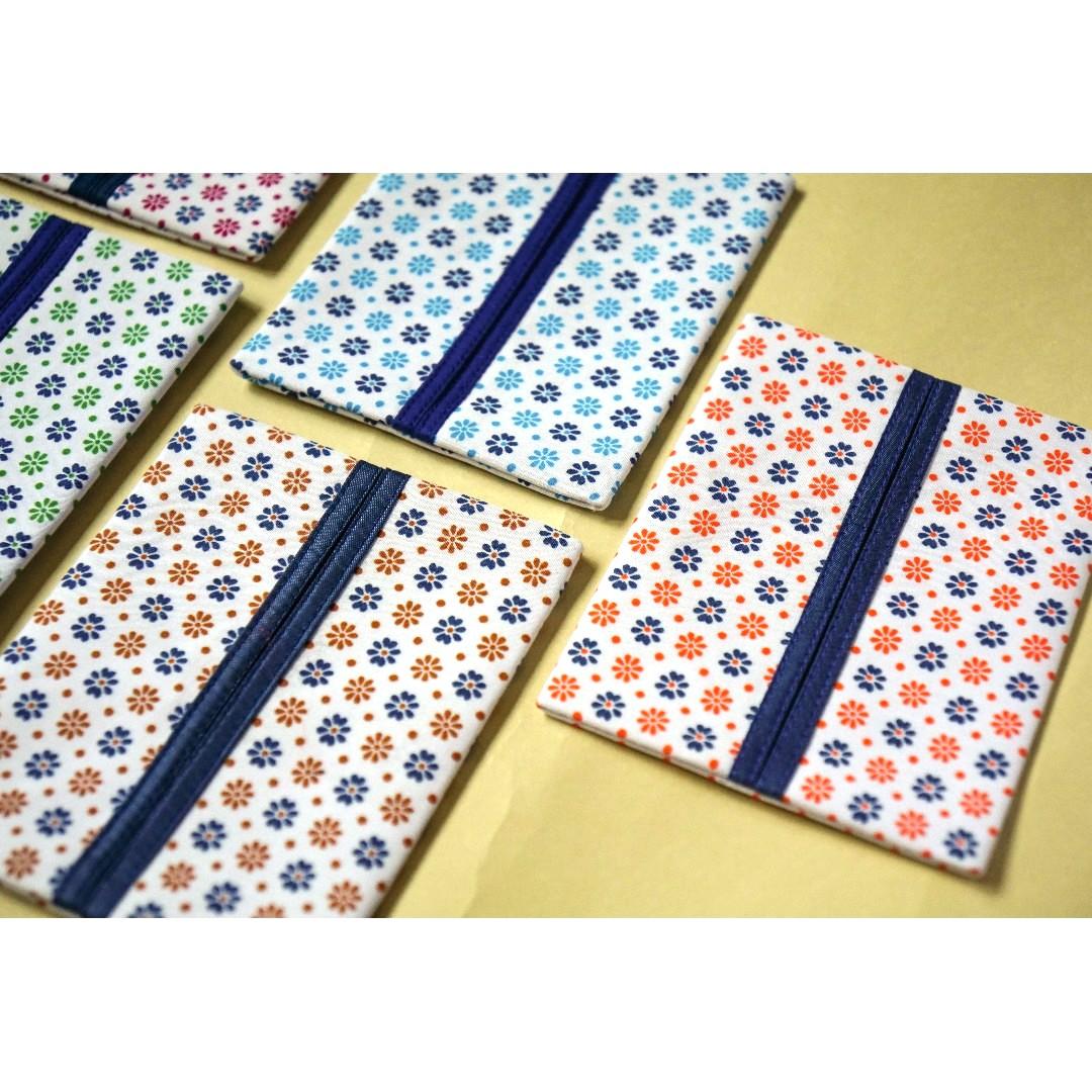 (Set of 5) HANDSEWN POCKET TISSUE POUCH, Hobbies & Toys, Stationery