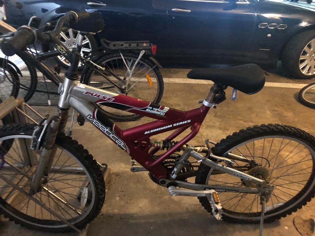 Vertical 21 speed aluminum mountain bike deals