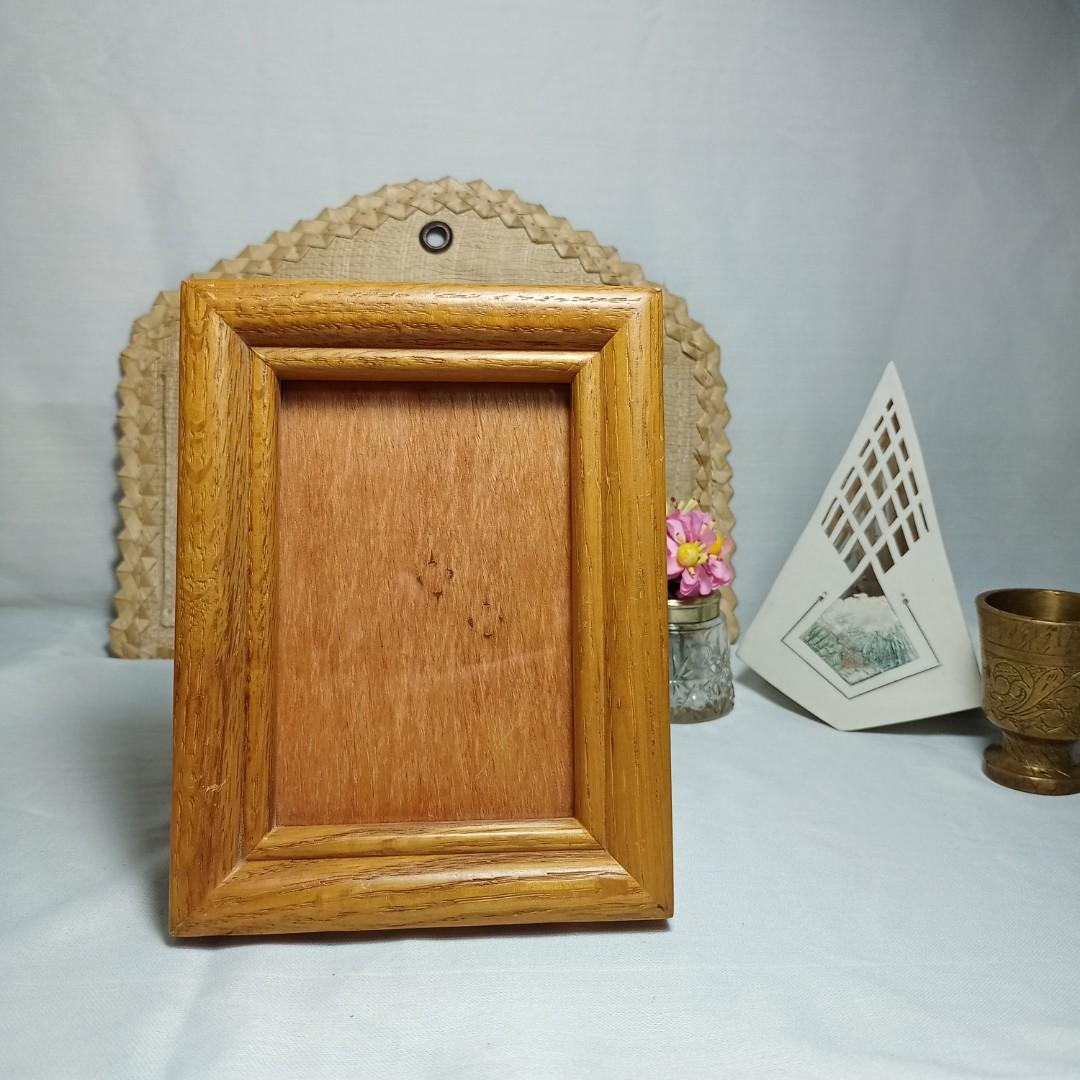 SOLID WOOD PICTURE FRAME (Category: Frames & Pictures) located in Makati City. Submitted by nyxhemera26 (Listing ID 1097047769, Image 2). Description: SOLID WOOD PICTURE FRAME • WITH GLASS • FIT FOR PHOTO WITH SIZE 4.5" x 3".