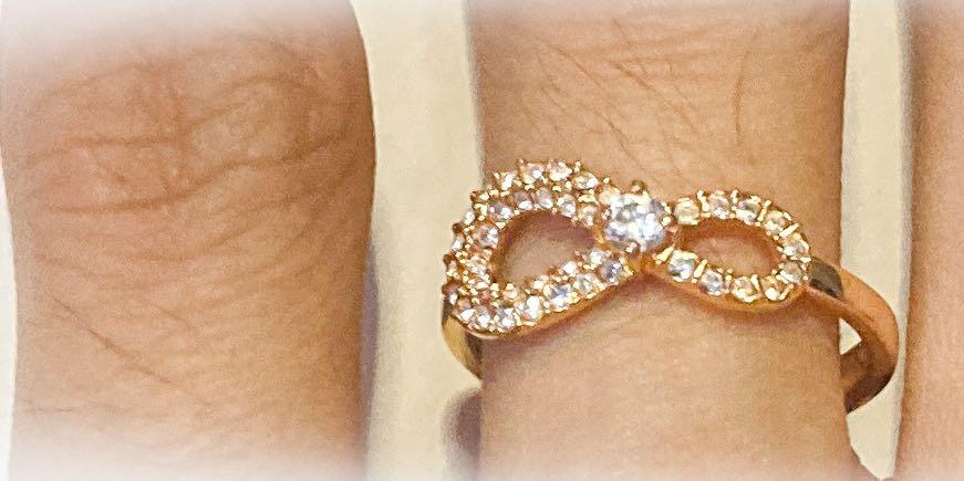 Swarovski infinity online ring rose gold