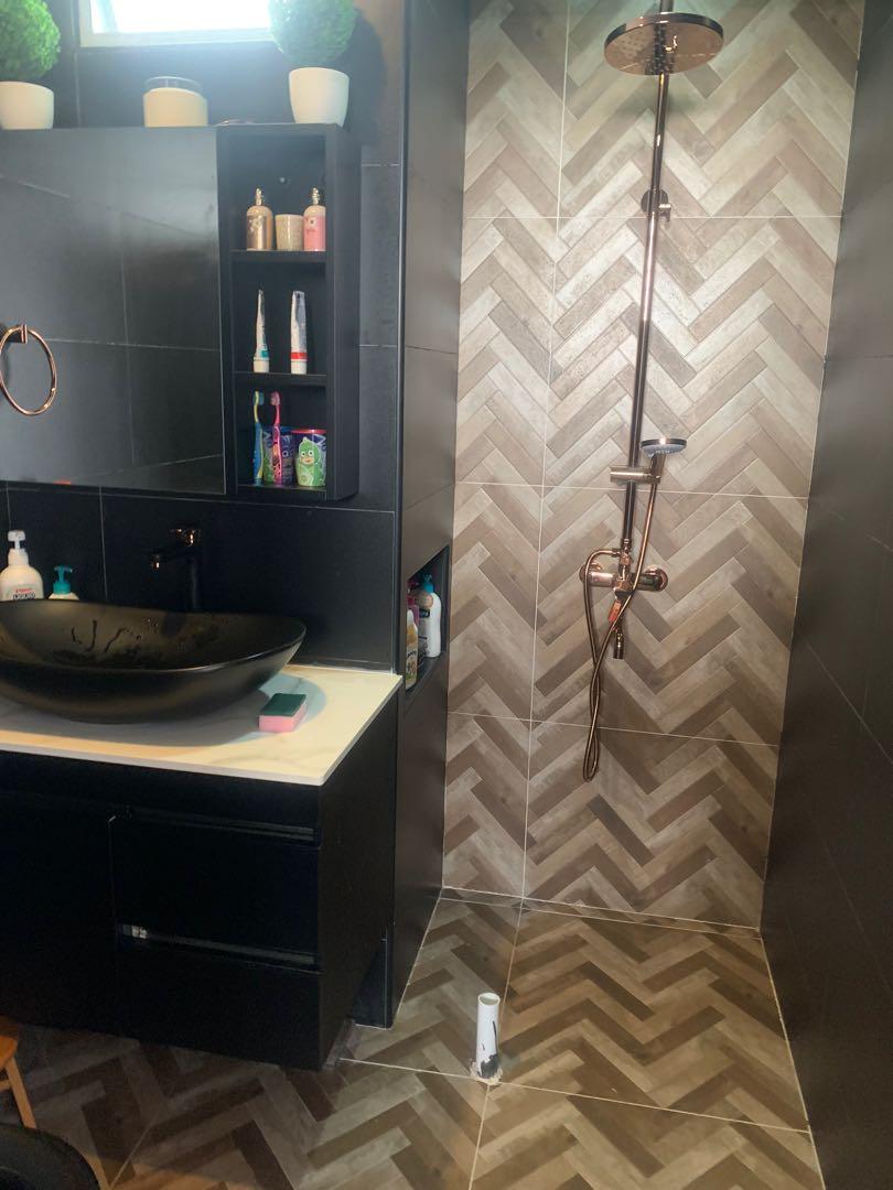 Toilet tiling overlay and toilet renovation, kitchen tiling overlay and kitchen renovation62863093722626114