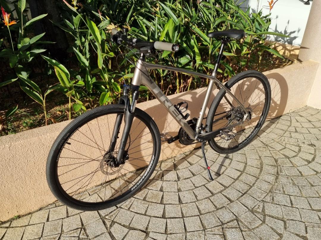 Trek dual sale sport 2 gunmetal