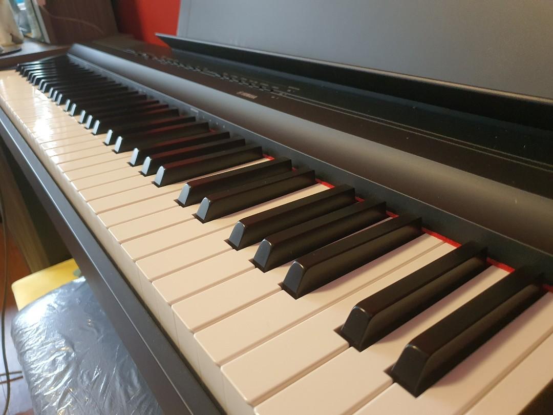 Yamaha P125 Keyboard, Hobbies & Toys, Music & Media, Musical