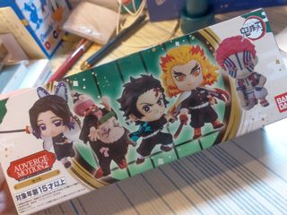 （分類：）位於 。 由 texterlavia 提交（商品編號 1097275785，圖片 1）。簡介： 。