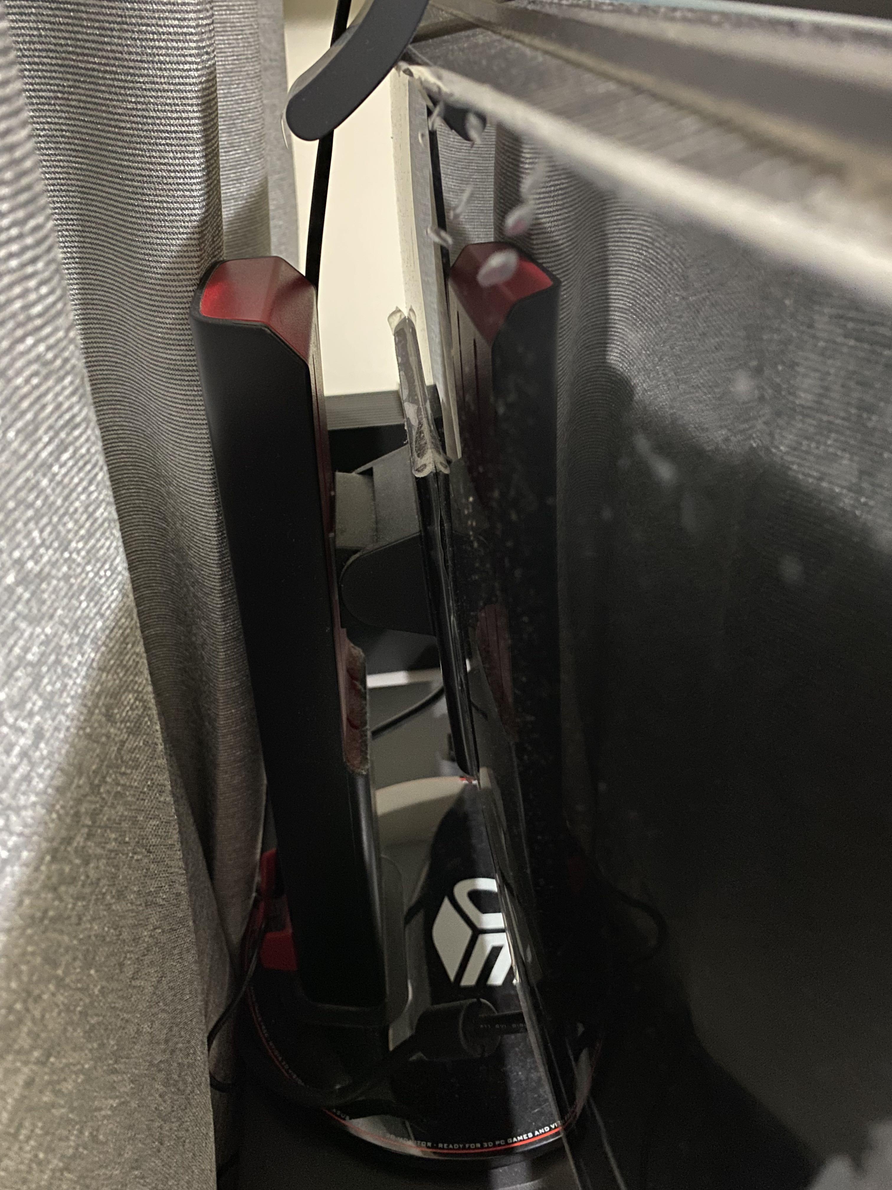 極新 24吋 ASUS Vg248 qe Full HD 144Hz gaming monitor, 電腦＆科技, 電腦周邊及配件, 電子屏幕